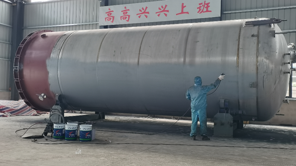 富萊德高性能防腐涂料在臥式壓力儲(chǔ)罐改色防腐涂裝應(yīng)用