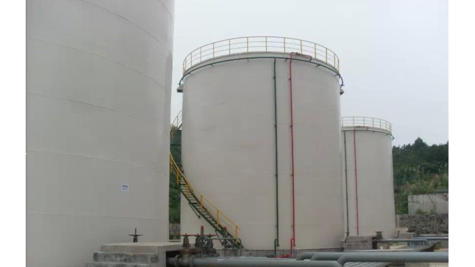 石油儲罐防腐難題?富萊德涂料一站式解決,安全高效!
